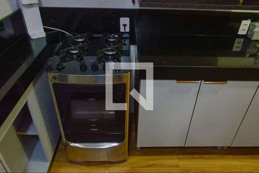Квартира 80 м² з 2 спальнями та кухнею-вітальнею — photo 13