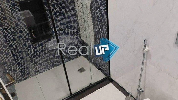 77 m² apartment with a washing machine and a mountain view — photo 18
