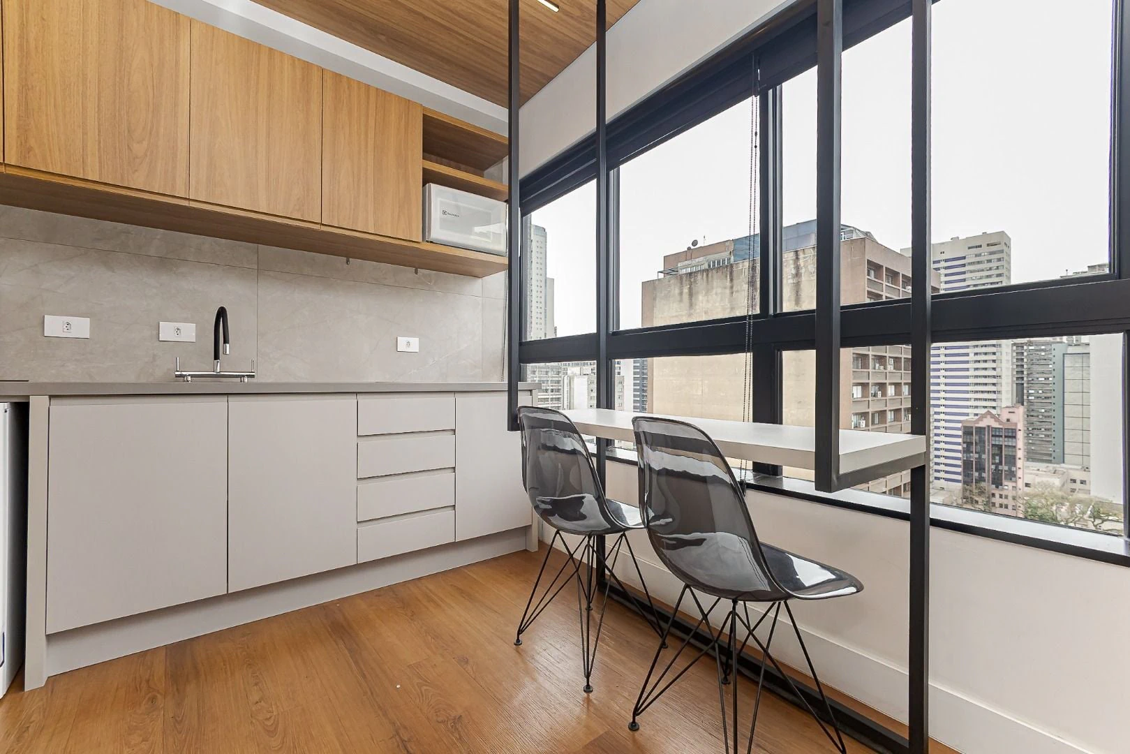 Dishwasher in a one-bedroom apartment, 31 m² — photo 4