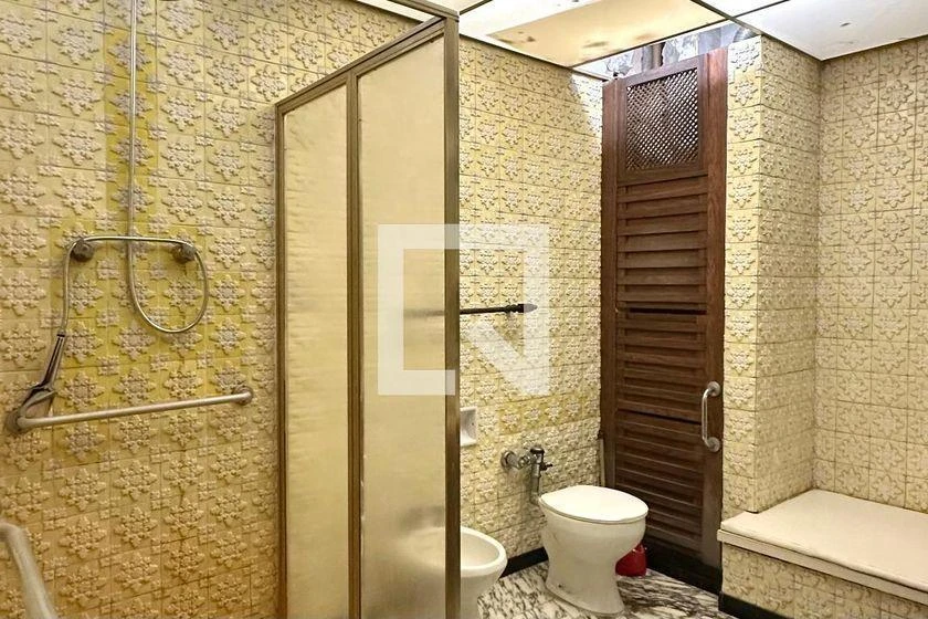 4-bedroom apartment with a water view in Rio de Janeiro — photo 40