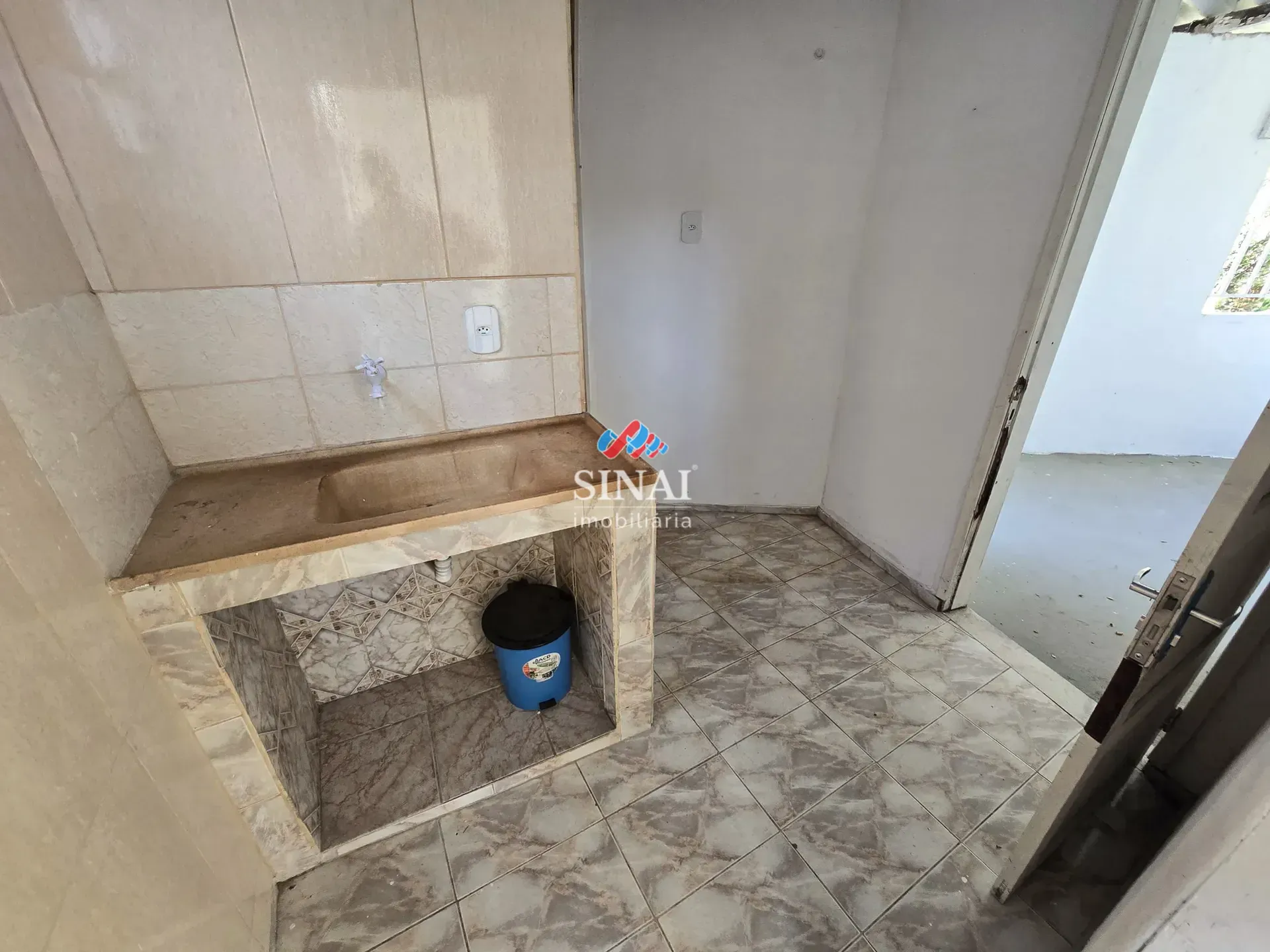 Casa com 4 quartos, 4 banheiros e 8 vagas — photo 51