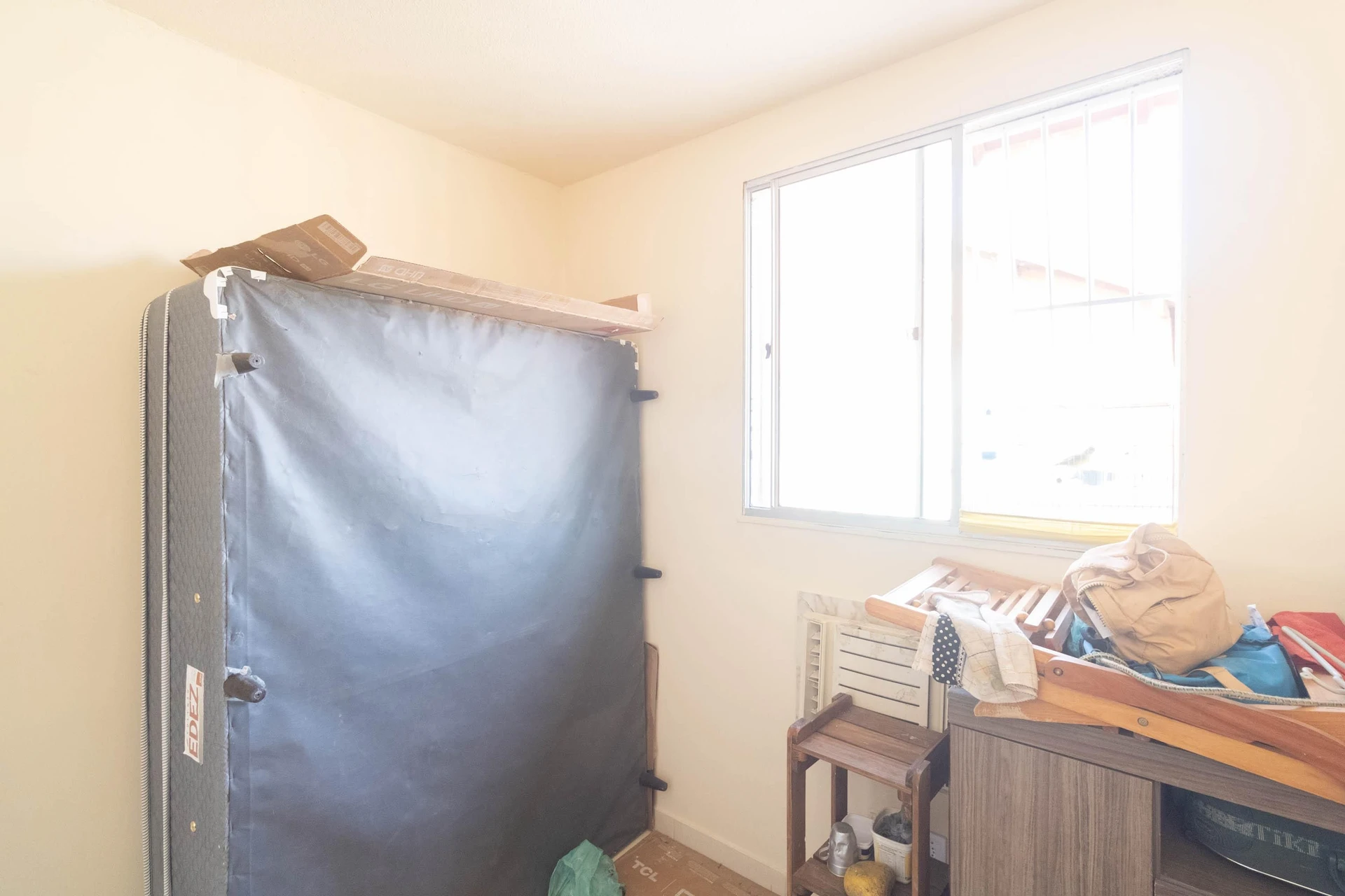 Furnished 2-bedroom apartment with 1 bathroom and parking — photo 22