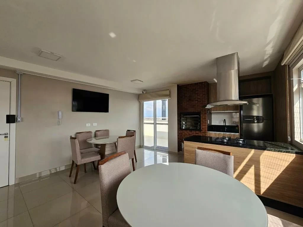 One-bedroom apartment with a grill on the balcony — photo 6