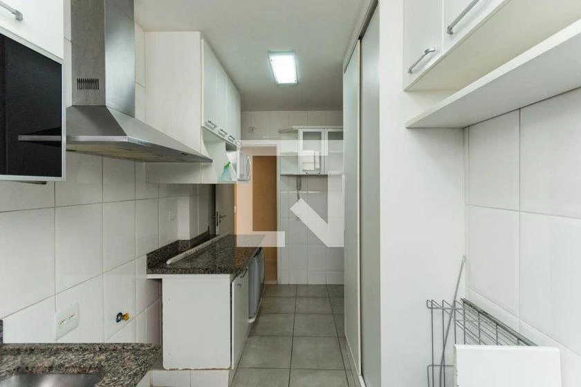 Home office in a 2-bedroom apartment, 105 m² — photo 7