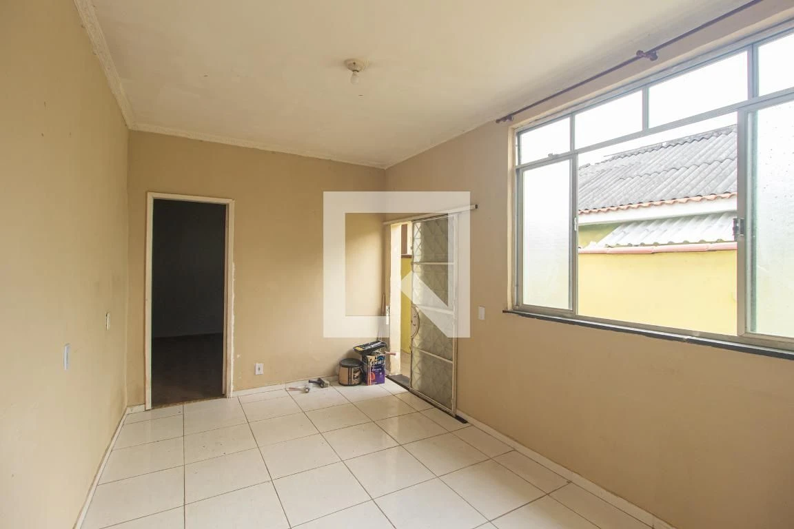 Unfurnished house with 2 bedrooms and 1 tiled bath — photo 7
