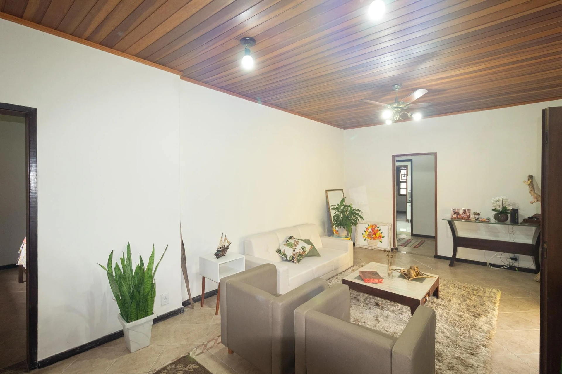 Furnished house, 250 m², with a jacuzzi — photo 15