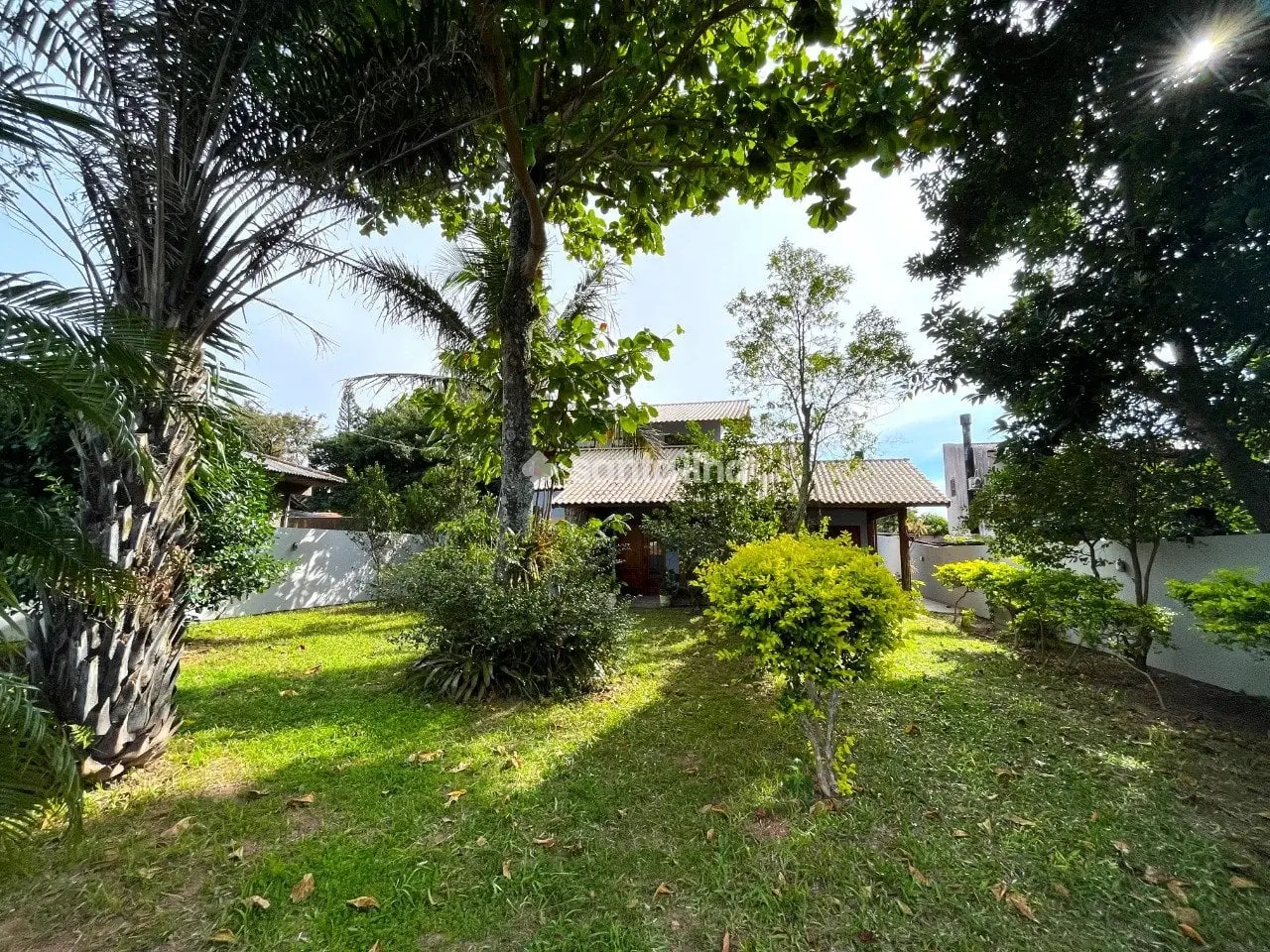 200 m² house with a private BBQ and a grill on the balcony — photo 17