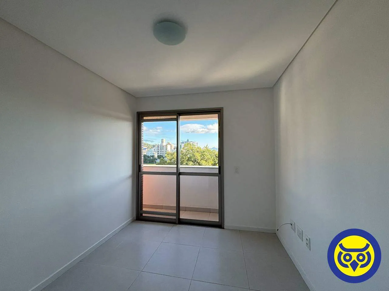 1-bedroom apartment with a suite and balcony with BBQ — photo 25