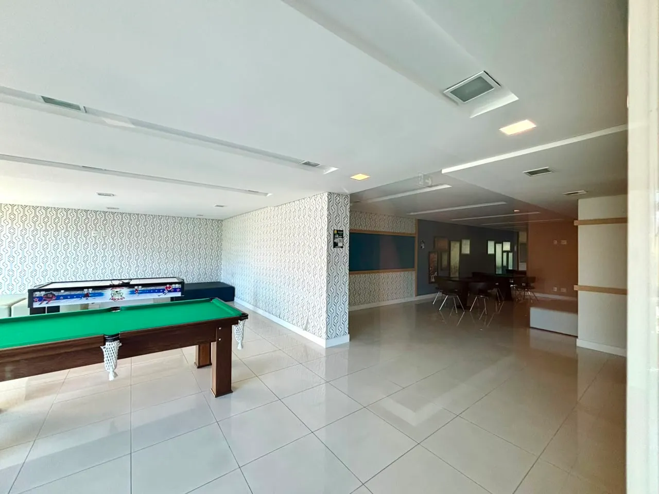 75 m² apartment with 2 bedrooms and a balcony — photo 35