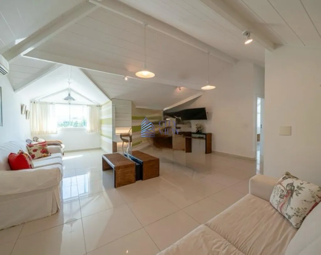 House with 5 bedrooms, 5 bathrooms and 5 parking, 1000 m² — photo 25