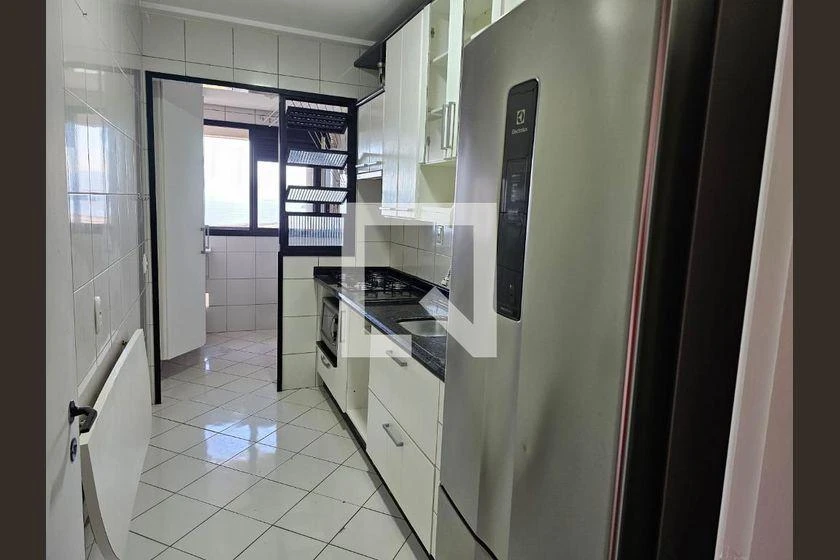 3-bedroom apartment with a water view in Florianópolis
