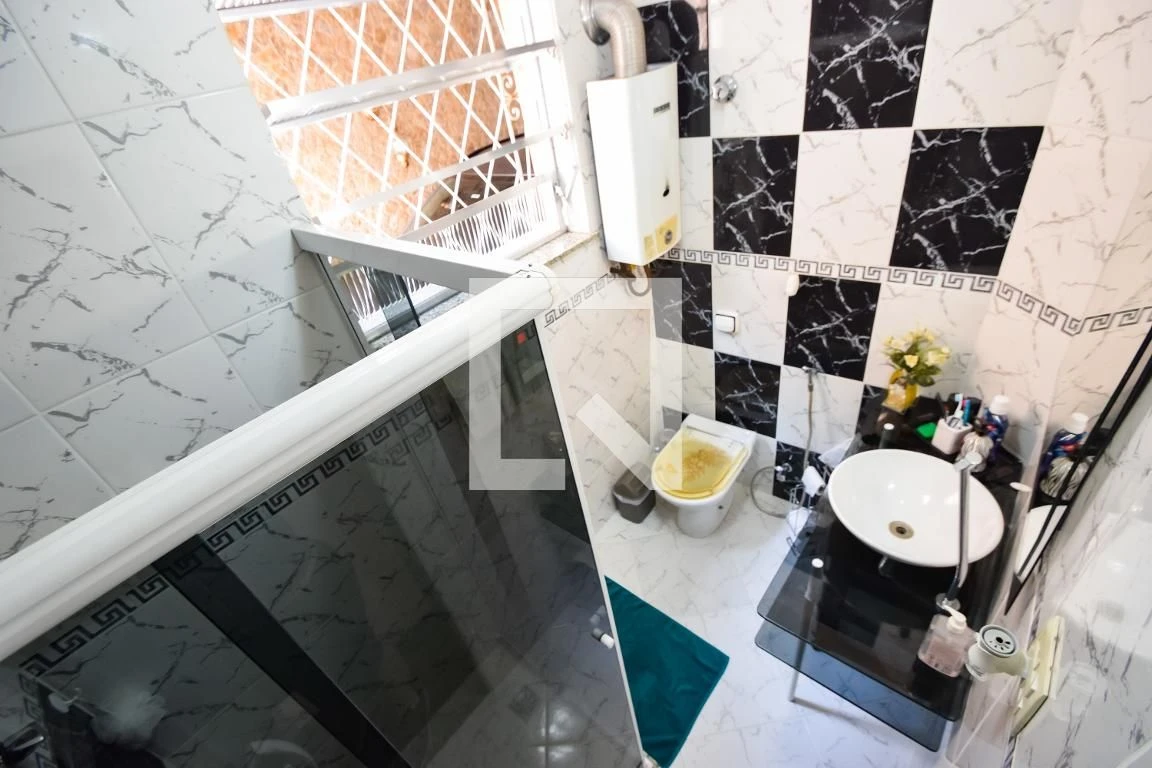 Casa mobiliada com 6 quartos e 3 suítes com jardim e BBQ — photo 89