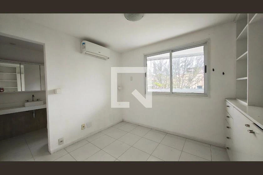 Apartamento de 2 quartos em condomínio com academia — photo 24