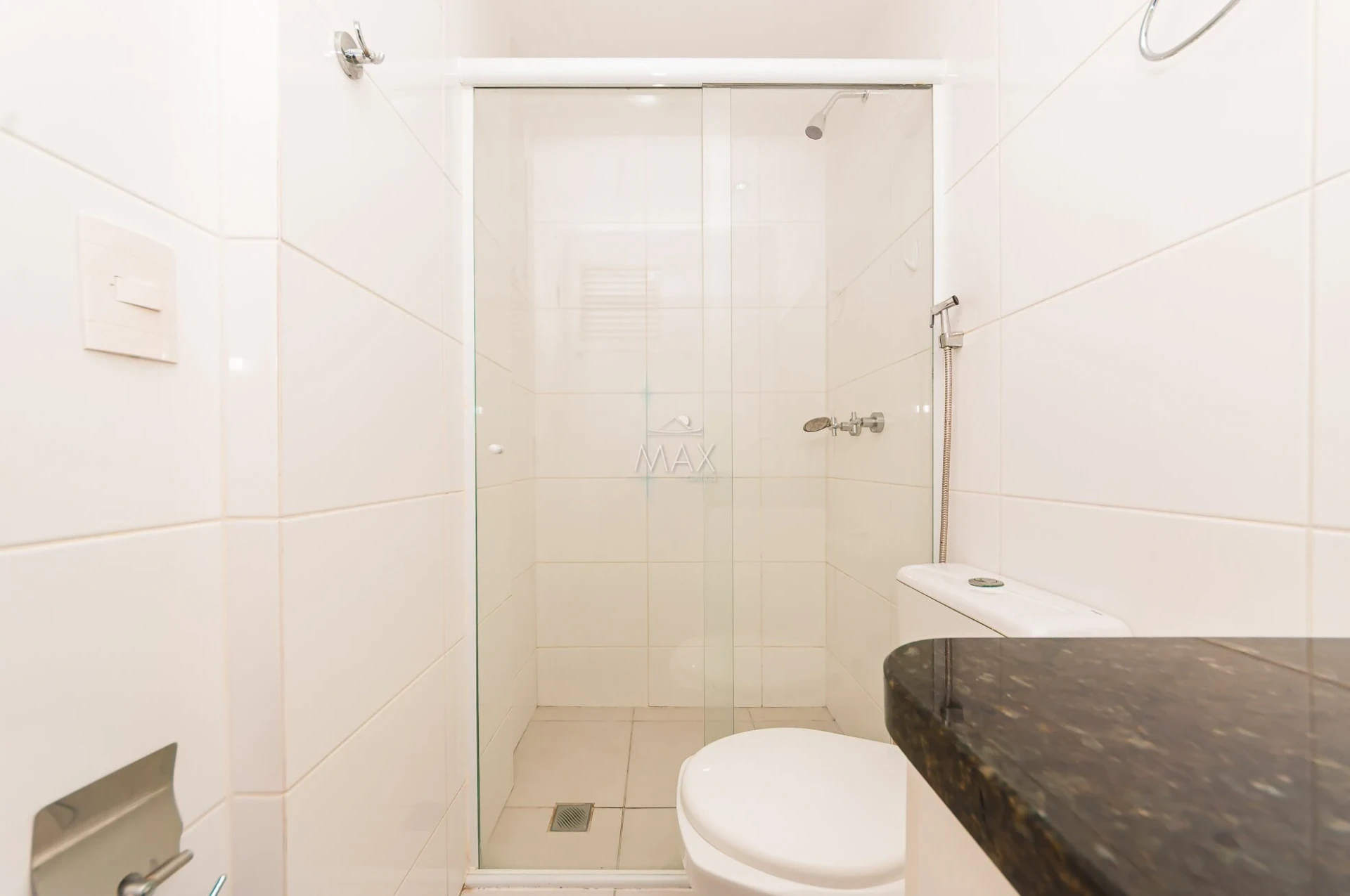 Apartamento mobiliado em condomínio com piscina coberta — photo 25