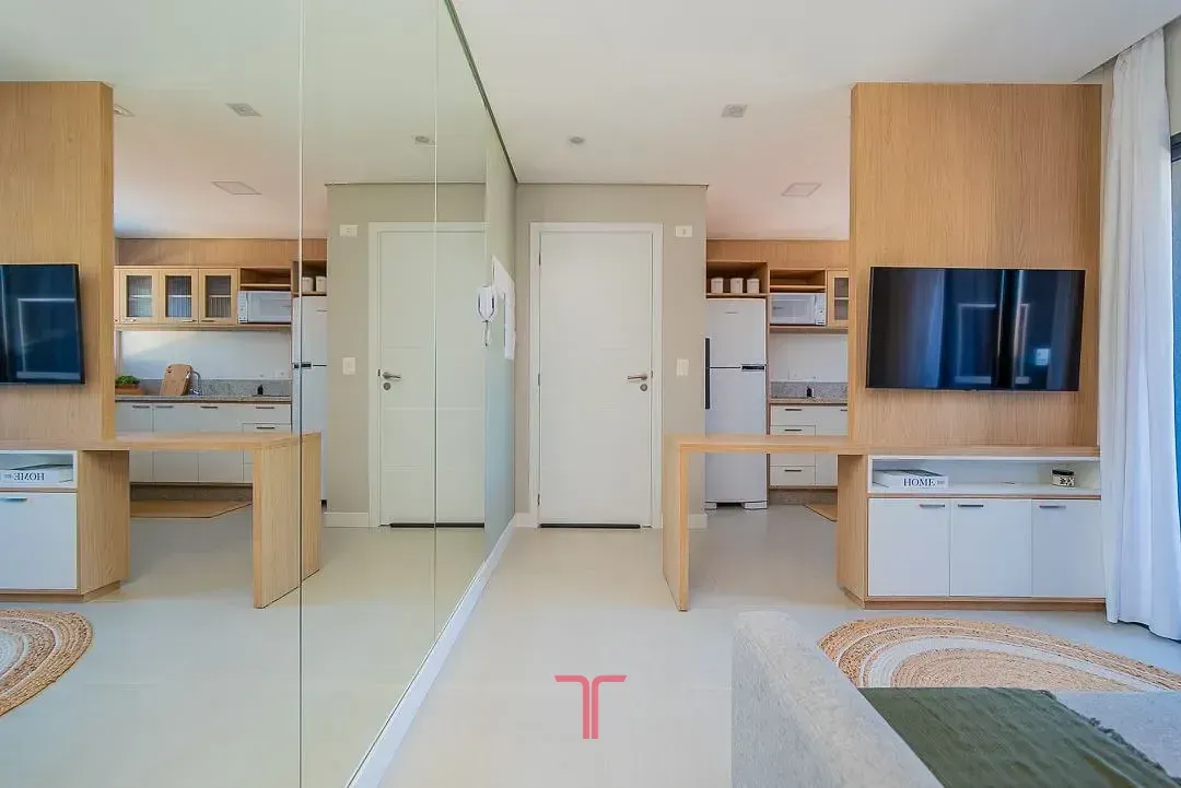 Furnished 45 m² studio with 1 bedroom and 1 bathroom — photo 3