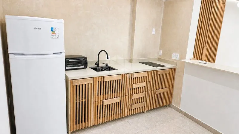 Furnished one-bedroom, 30 m² apartment in Florianópolis — photo 6