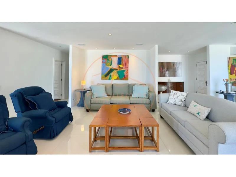 Apartment with 4 bedrooms and 5 bathrooms — photo 7