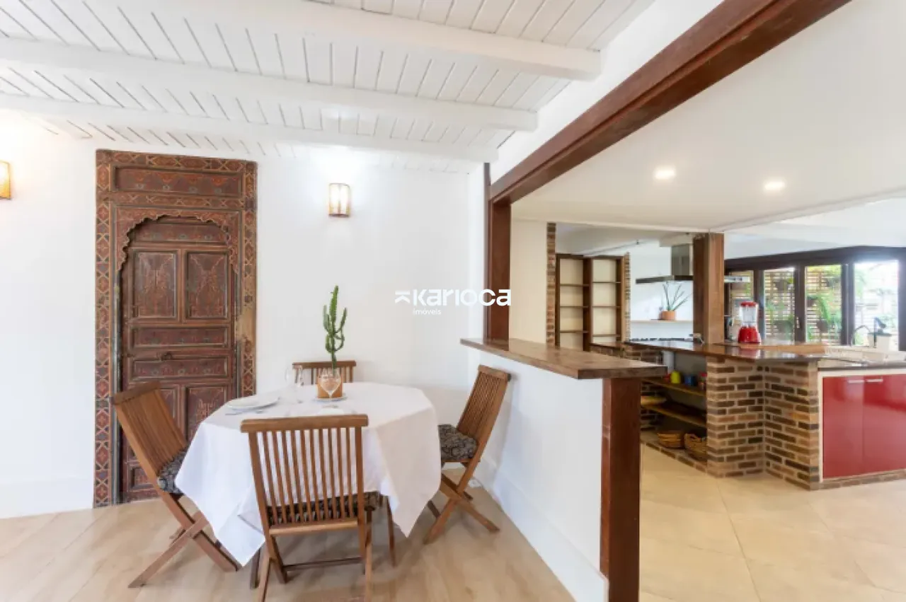 Furnished house with 5 bedrooms and a home office — photo 6