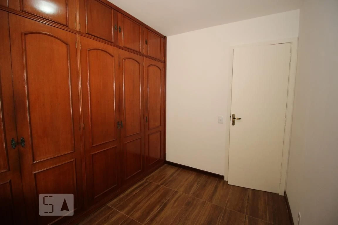 Apartamento sin muebles con 3 dormitorios y 2 baños — photo 29