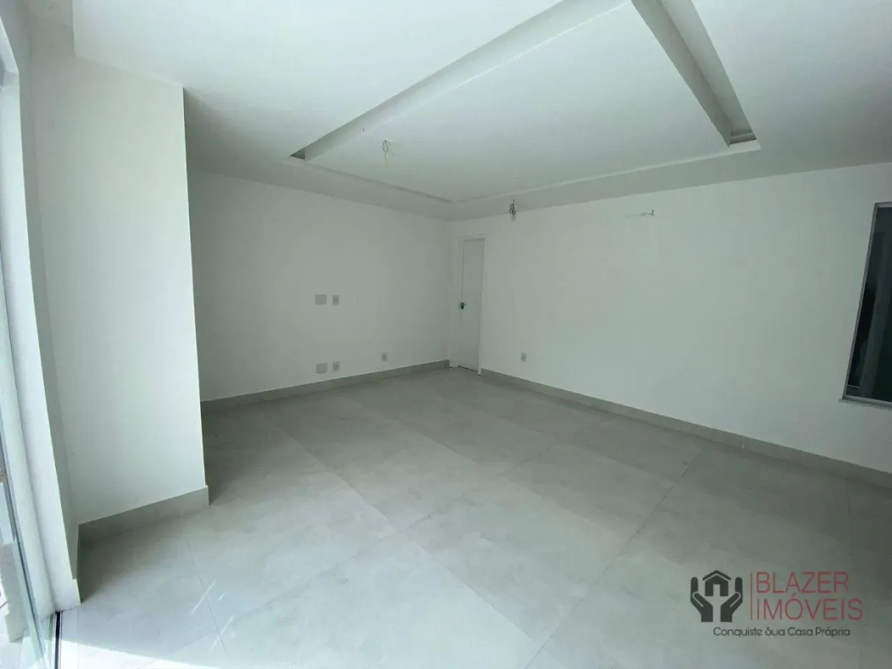Casa com 4 dormitórios e 220 m² com varanda e churrasqueira — photo 9
