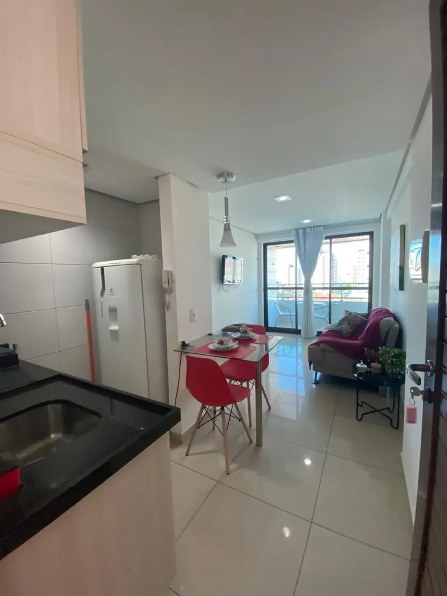 34 m² furnished apartment on the 4th floor with parking — photo 2