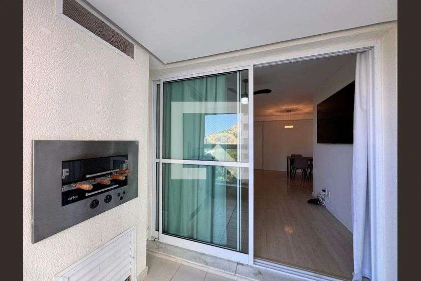 Rental apartment with 3 bedrooms, balcony 94 m² — photo 20