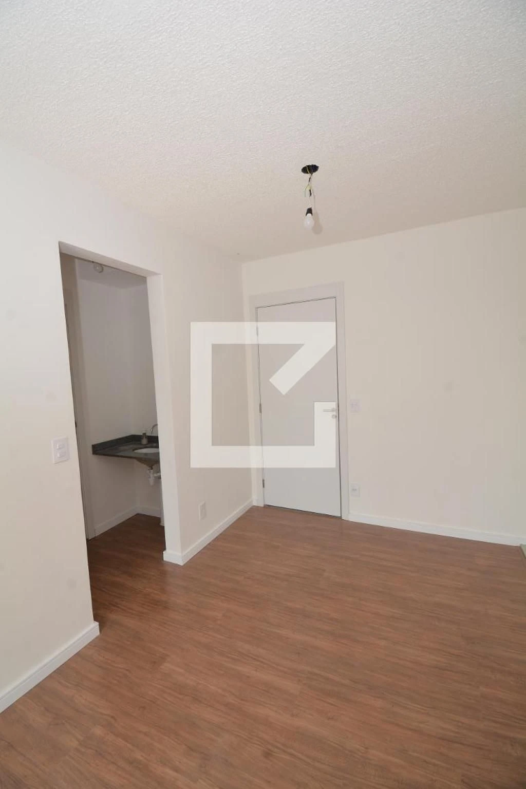 Washing machine in a one-bedroom apartment, 33 m² — photo 36