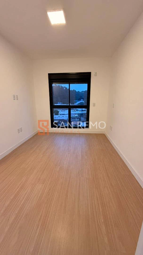 Apartment, 76 m², with a glass-enclosed balcony — photo 8