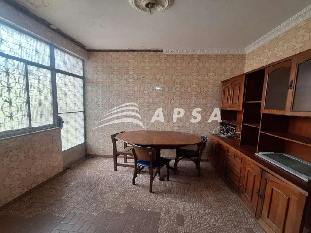 286 m² house with 3 bedrooms and 2 bathrooms — photo 2