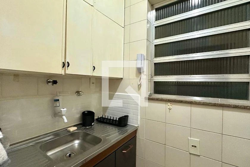 Apartamento mobiliado de 42 m² com 1 banheiro — photo 4
