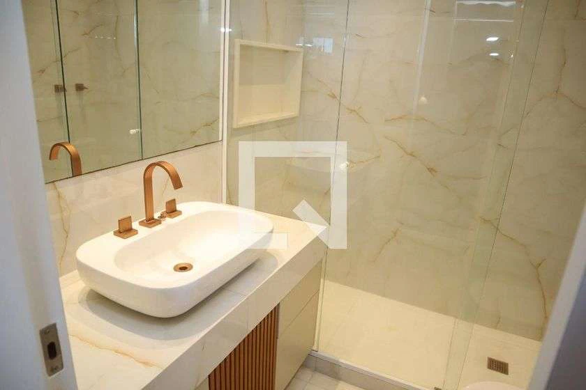 110 m² apartment with 3 bedrooms and integrated kitchen — photo 17