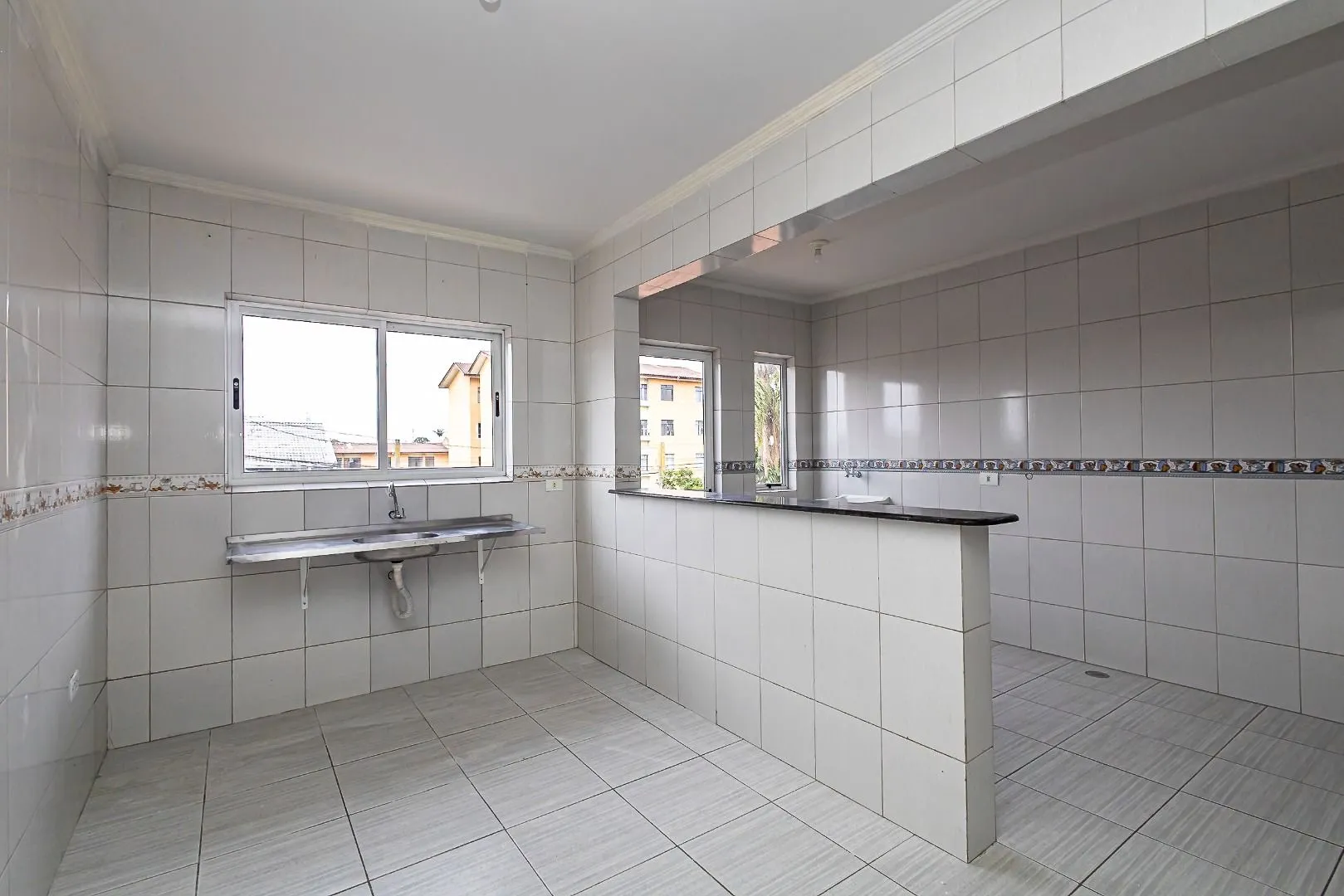 Casa com 2 dormitórios e 300 m² — photo 21