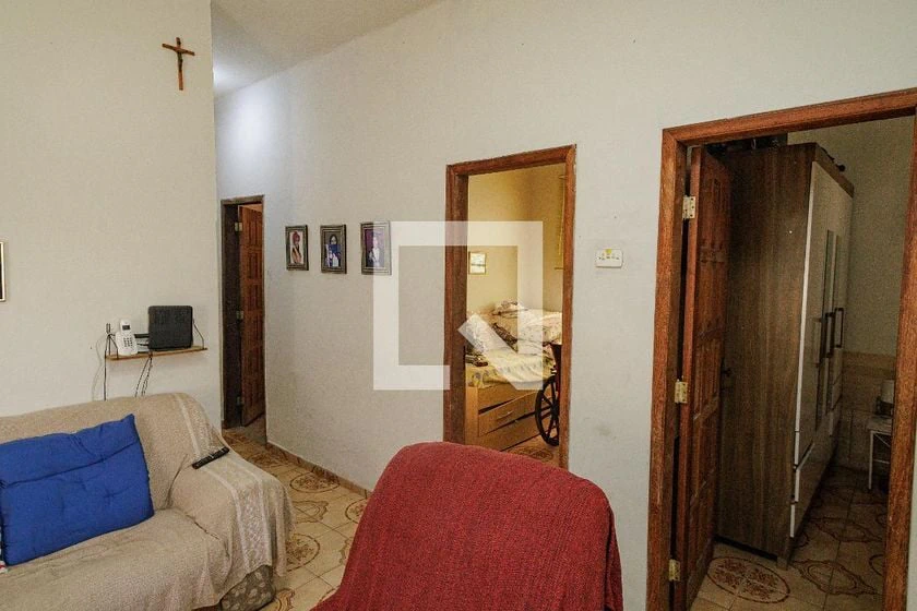 Furnished 80 m² house with 3 bedrooms and private garden — photo 26