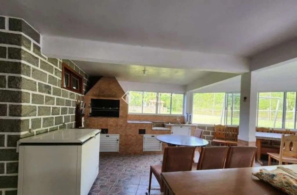 Дом 380 м² с грилем на балконе и собственным бассейном — photo 3