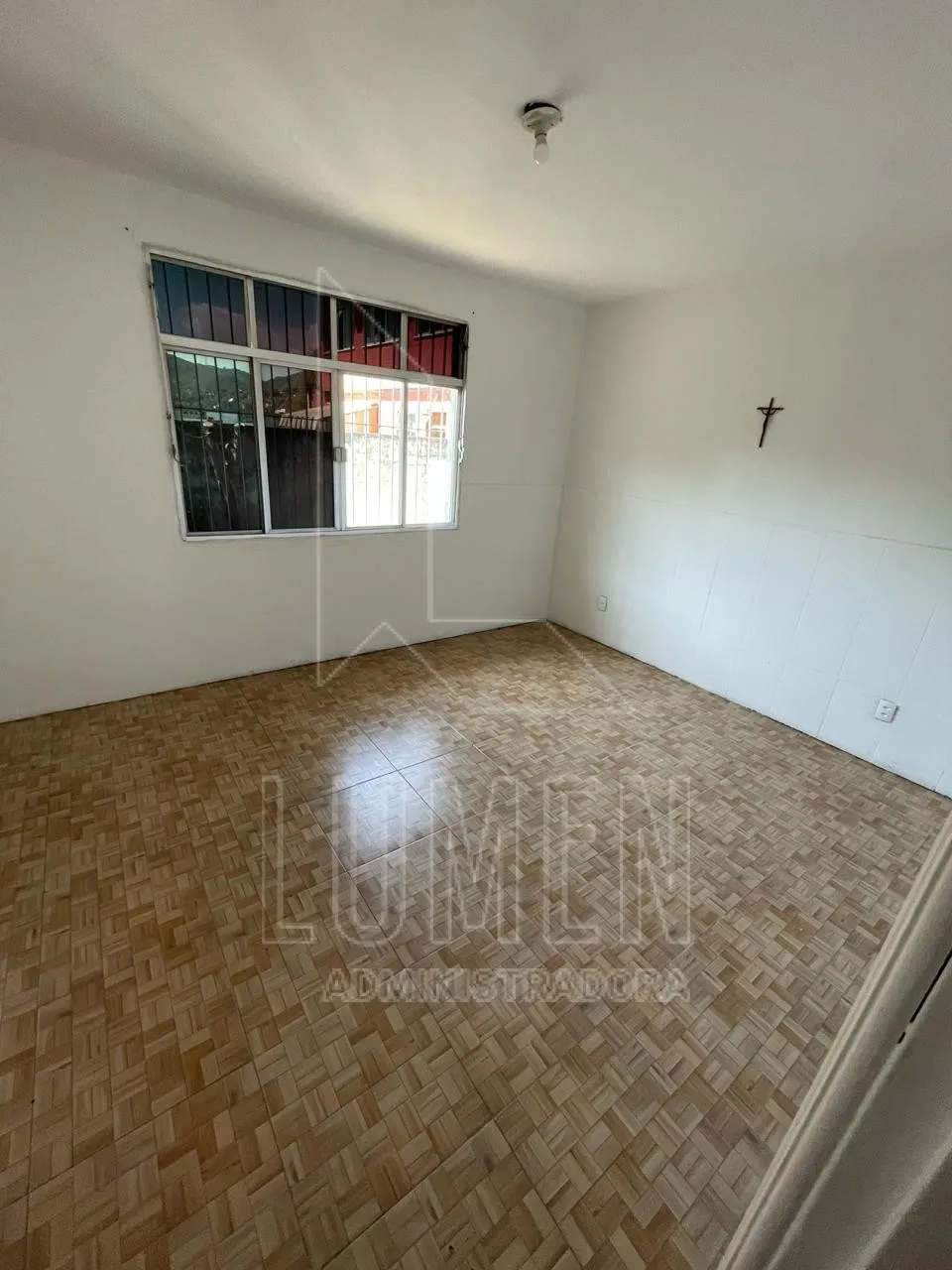 Rental house with 4 bedrooms and 2 bathrooms, 2 parking — photo 3