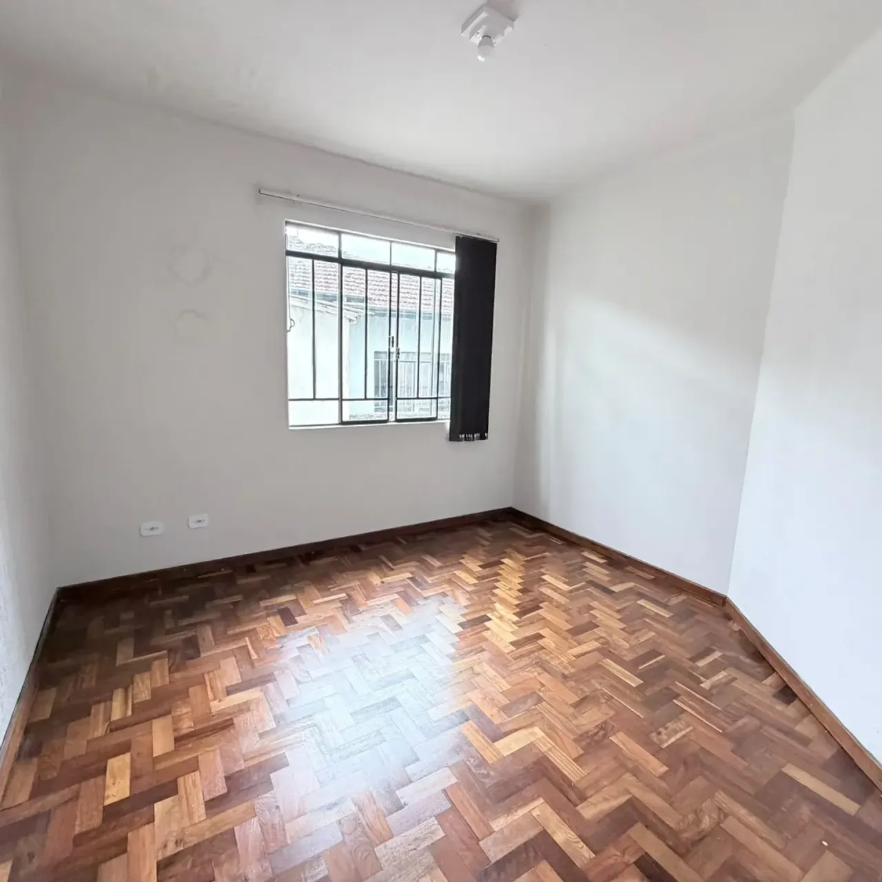 5-bedroom house with a washing machine in Curitiba — photo 3