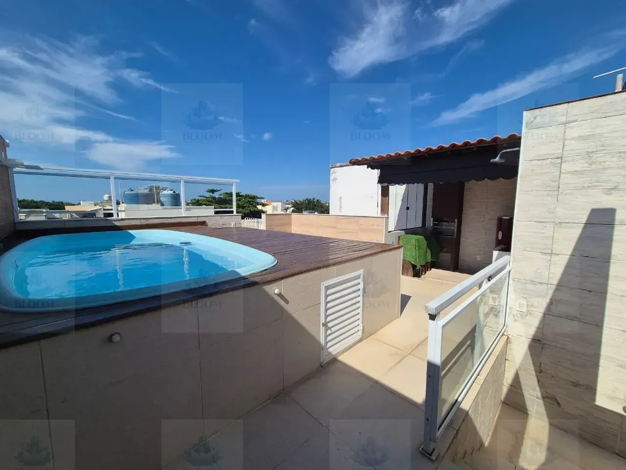 380 m² apartment with 3 bedrooms, 4 bathrooms — photo 9
