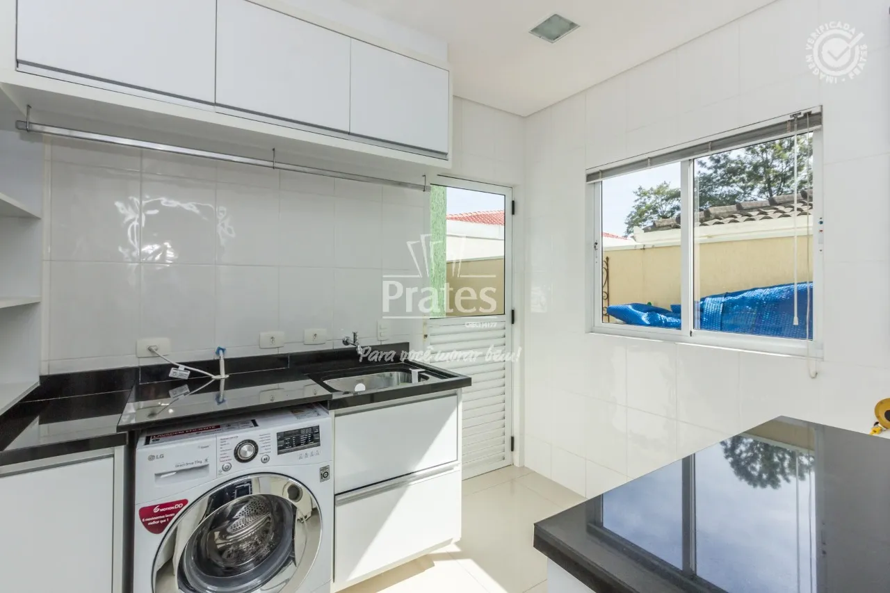 Rental house with 3 bedrooms and a private garden — photo 12