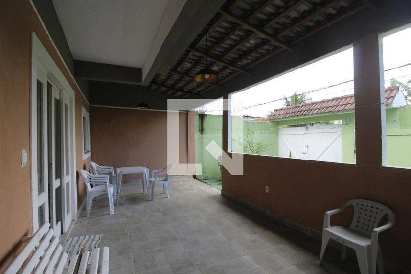 Casa para aluguel com 4 quartos e 240 m² — photo 17