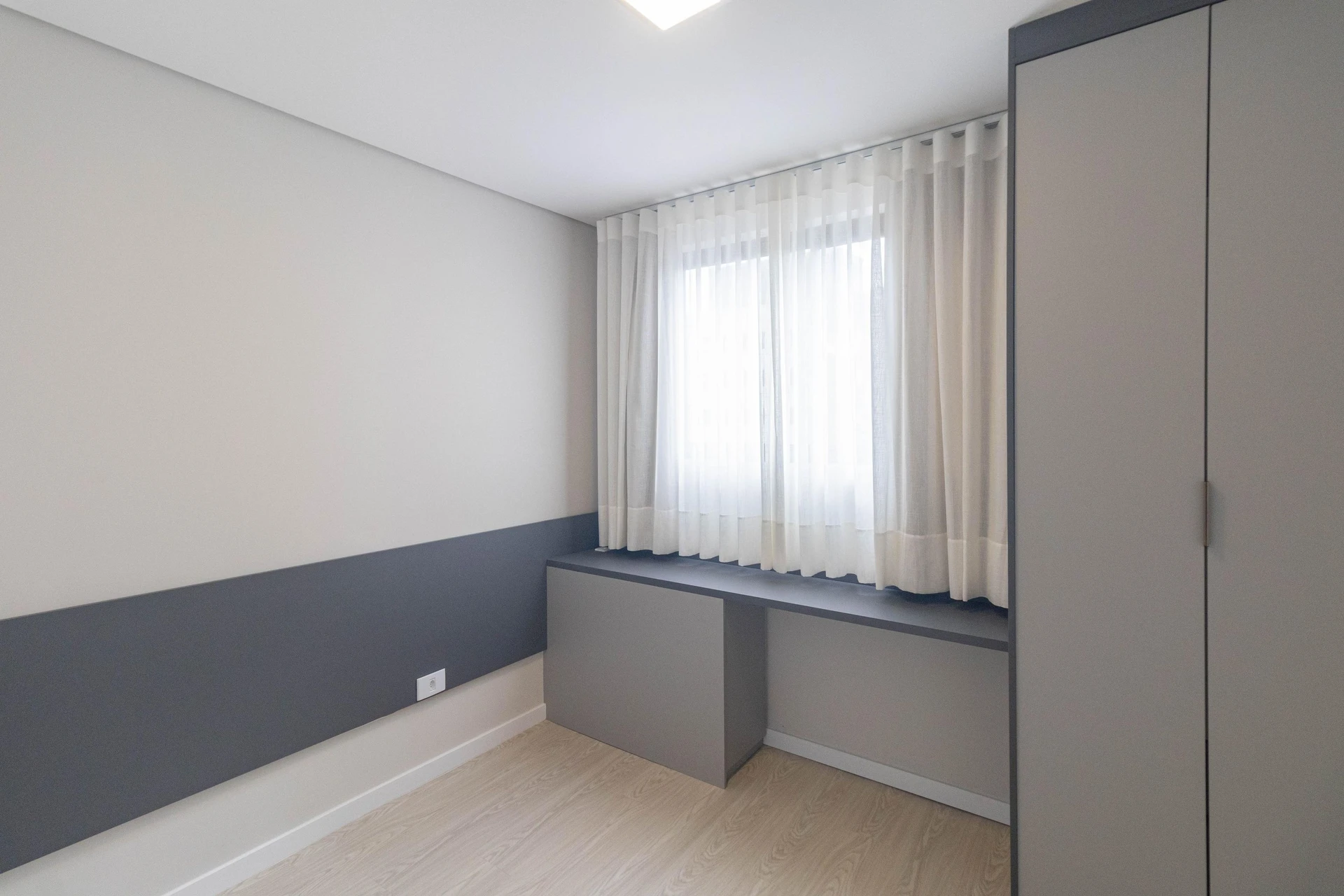 2-bedroom apartment with a washing machine in Curitiba — photo 3