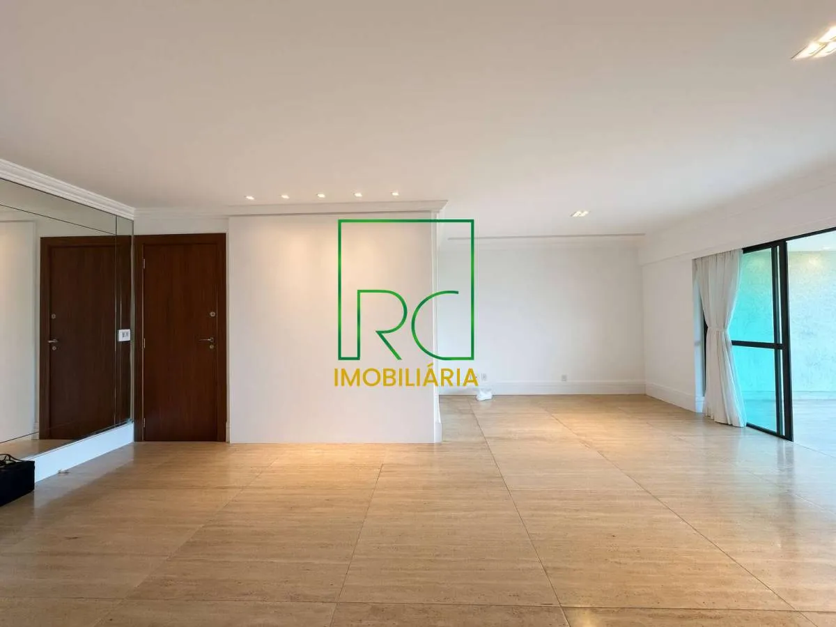 4 quartos e janelas do piso ao teto: apartamento de 174 m² — photo 3
