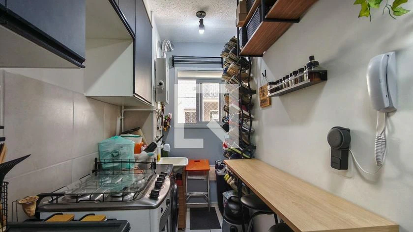 Furnished apartment, 32 m², with floor-to-ceiling windows — photo 15