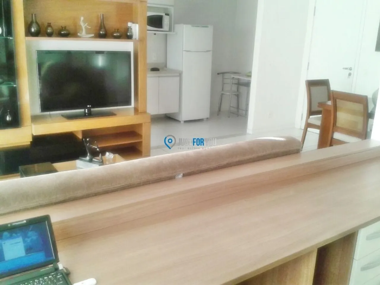 Rental apartment with balcony, 2 bedrooms and 2 bathrooms — photo 7