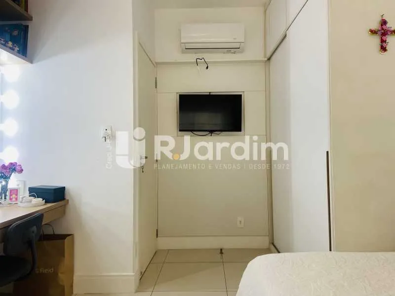 Обновлённая квартира с 3 спальнями и 120 м² — photo 8