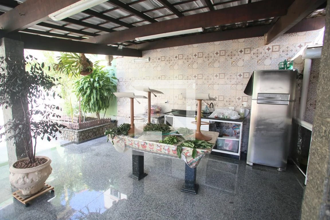 5-bedroom house with a bathtub in Rio de Janeiro — photo 6