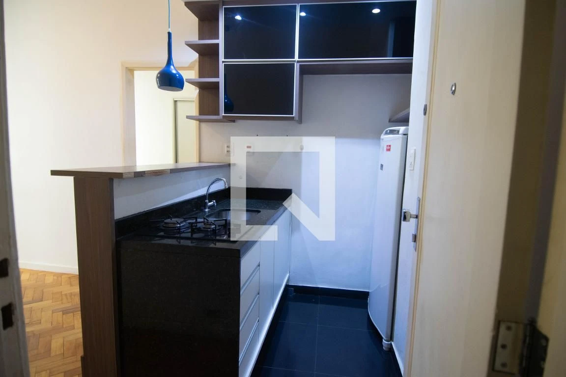 Apartamento, 30 m², com piso de madeira ou laminado — photo 7