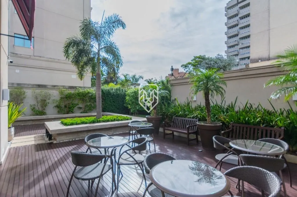 Apartamento mobiliado com cozinha em conceito aberto e 1 vaga — photo 47