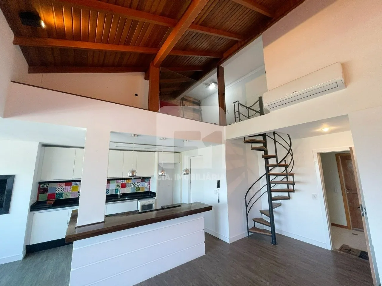 3-bedroom apartment with balcony and private BBQ