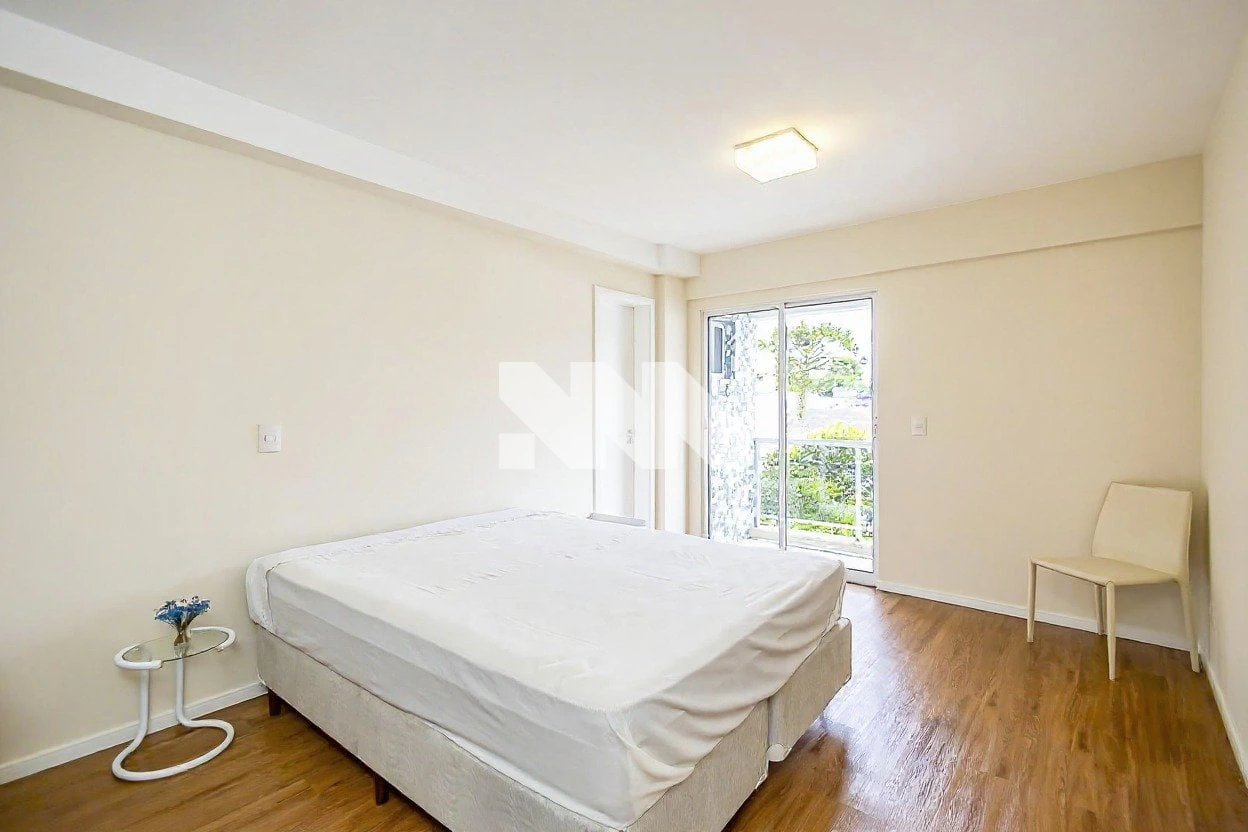 Furnished one-bedroom, 44 m² apartment in Curitiba — photo 12