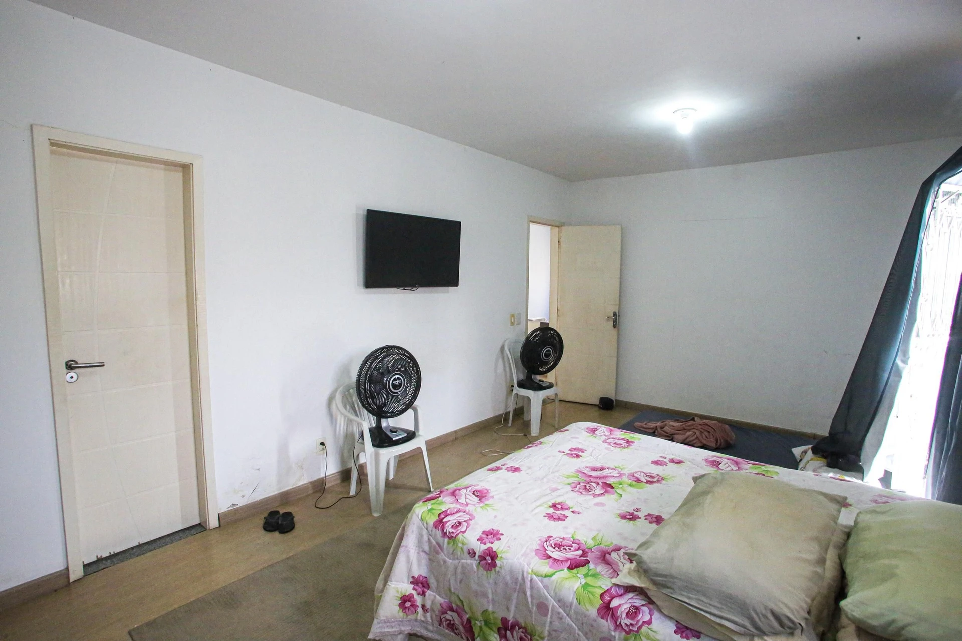 Furnished house, 417 m², with a garden — photo 7